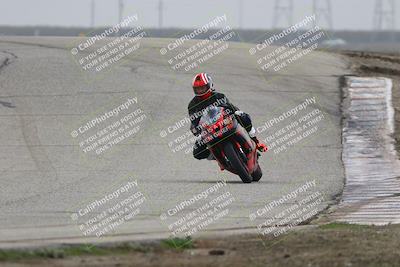 media/Nov-29-2025-TrackDaz (Sat) [[10ae2d9bce]]/A Group/Session 3 (Outside Grapevine)/